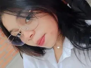 Streamate Free Porn Cam of Salomeh_h