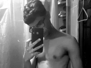 Streamate Free Porn Cam of JhonnyLewis