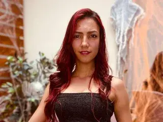 Streamate Adult Video Chat of Laura_Bonnet