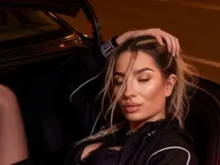 Streamate Sex Chat of MeganBlazeee