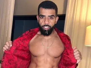 Streamate Private Sex Chat of Drizzys_Room