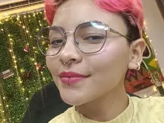 Streamate Adult Video Chat of Hannah27