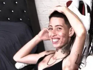 Streamate Live Sex Cam of Luny_Boy