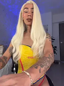 Stripchat Free Live Porn of miss_tatiana_