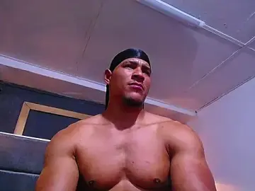 Stripchat Nude Webcam of teddyfit19cm