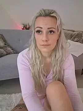 Stripchat Sex Cam of TessaWayne