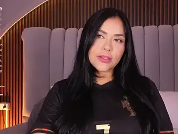 Stripchat Live Porn of emperatriz_reyes
