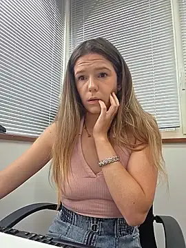 Stripchat Live Sex of lucie_mehott