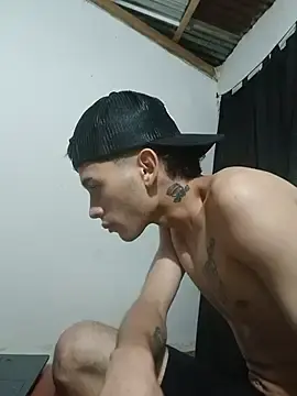 Stripchat Live Porn of Twink_latin_tatted