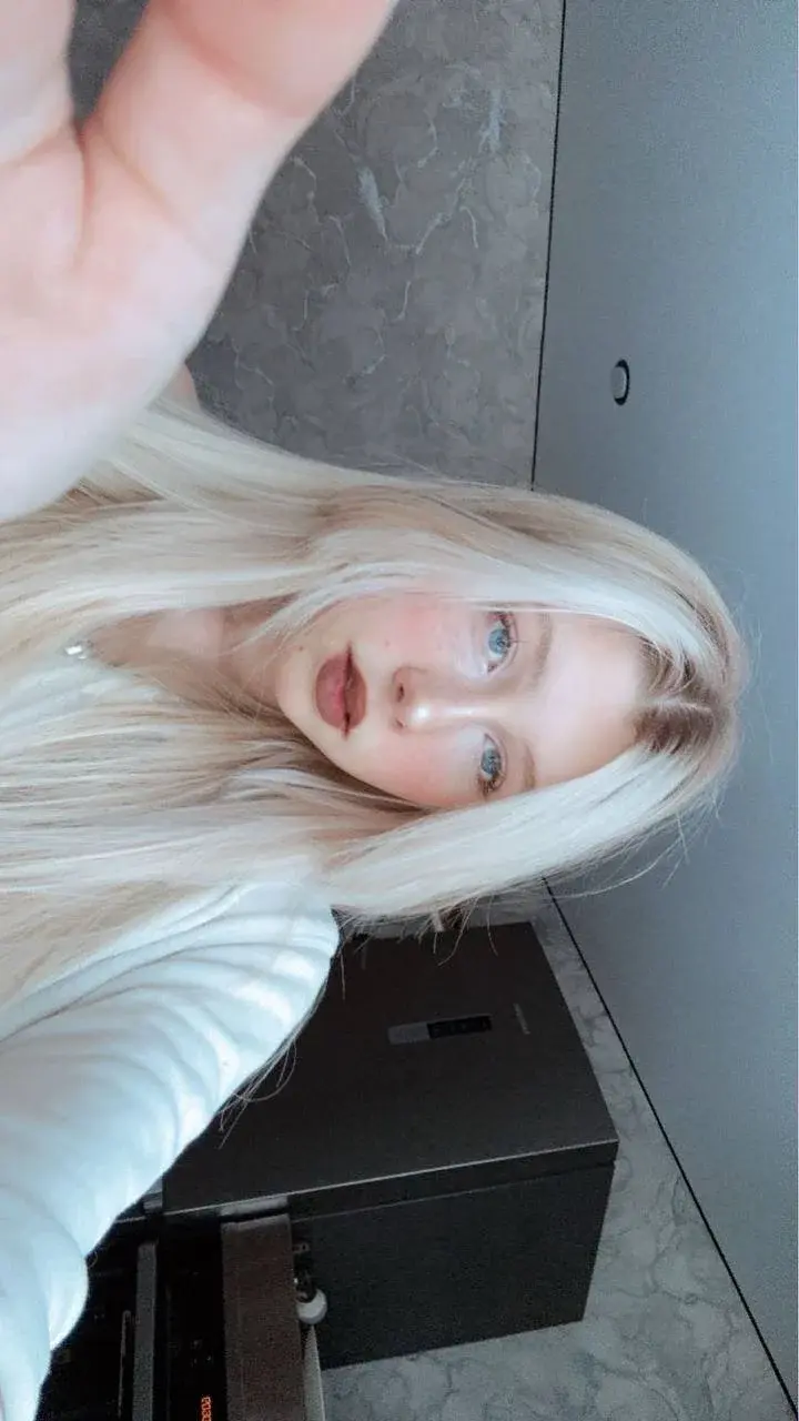 MidnightLily_