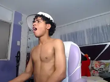 Stripchat Sex Chat of Santy_bigcock_01