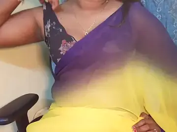 Stripchat Nude Webcam of Tanuja-Sexy