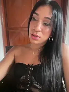 Stripchat Live Sex Cam of Ashly_Miller