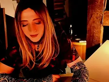 Stripchat Adult Webcam of DYasmin69