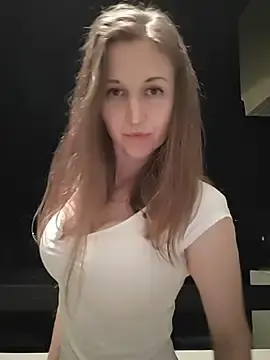 Stripchat Sex Cam of irresistibelle