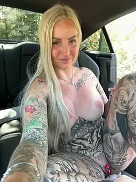 Stripchat Live Sex of CoraDiamond