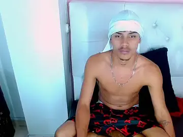 Stripchat Live Sex of Angel_foxc13