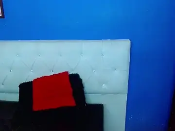 Stripchat Free Porn Cam of Angel_foxc13