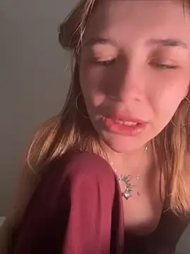 Stripchat Watch Live Sex Cams of FlashTitsRoyal
