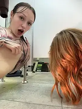 Stripchat Free Porn Cam of FlashTitsRoyal