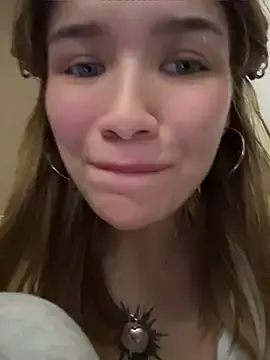Stripchat Watch Live Sex Cams of FlashTitsRoyal