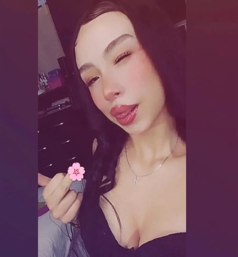 Hanna_Bloomm