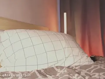 Stripchat Watch Live Sex Cams of liassmolly1_couple