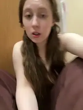 Stripchat Private Sex Chat of FroggyAnna