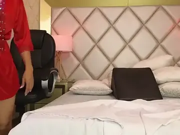 Stripchat Free Live Porn of LenaThomson