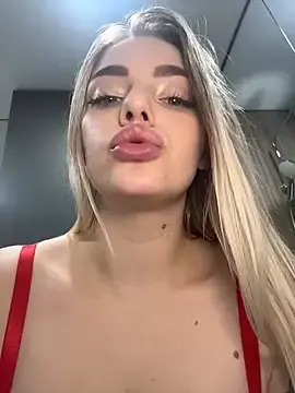 Stripchat Live Porn of HugeBoobsAlice