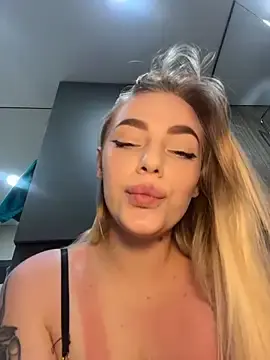 Stripchat Watch Live Sex Cams of HugeBoobsAlice
