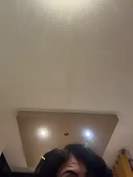 Stripchat Live Sex Cam of Yasmiinee