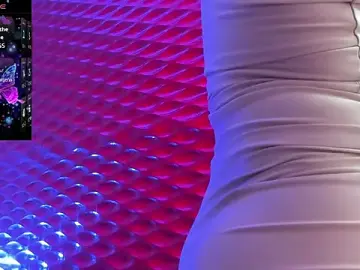 Stripchat Adult Webcams of Rubi_Esmeralda