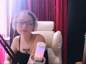 Stripchat Nude Webcam of Avi_Nile
