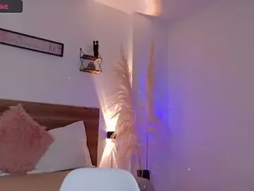 Stripchat Free Live Porn of _Emmakiss_