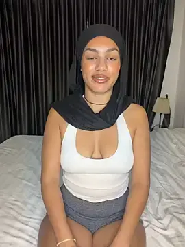 Stripchat Watch Live Sex Cams of nadiabnssd