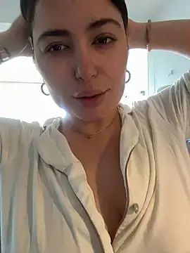 Stripchat Adult Video Chat of sukhakunis1
