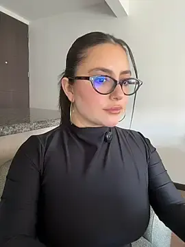 Stripchat Watch Live Sex Cams of sukhakunis1