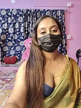 Stripchat Adult Webcam of Cute-lusi