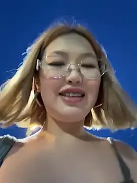 Stripchat Adult Webcam of Aiko_Yumi