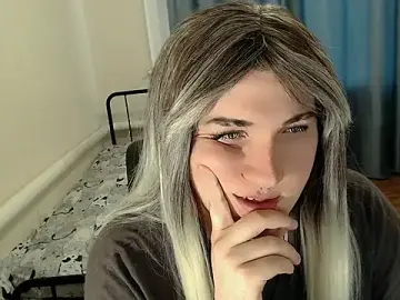 Stripchat Free Live Porn of EvaMiron