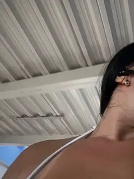 Stripchat Best live sex cam show of RoseOnYou