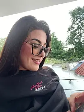 Stripchat Live Sex Cam of Natha_Fantasy
