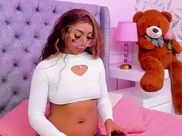 Stripchat Live Sex Cam of HaileeRoberts