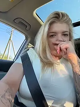 Stripchat Free Porn Cam of OdriOlsens