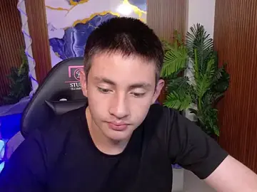 Stripchat Adult Webcams of Andres_Tay