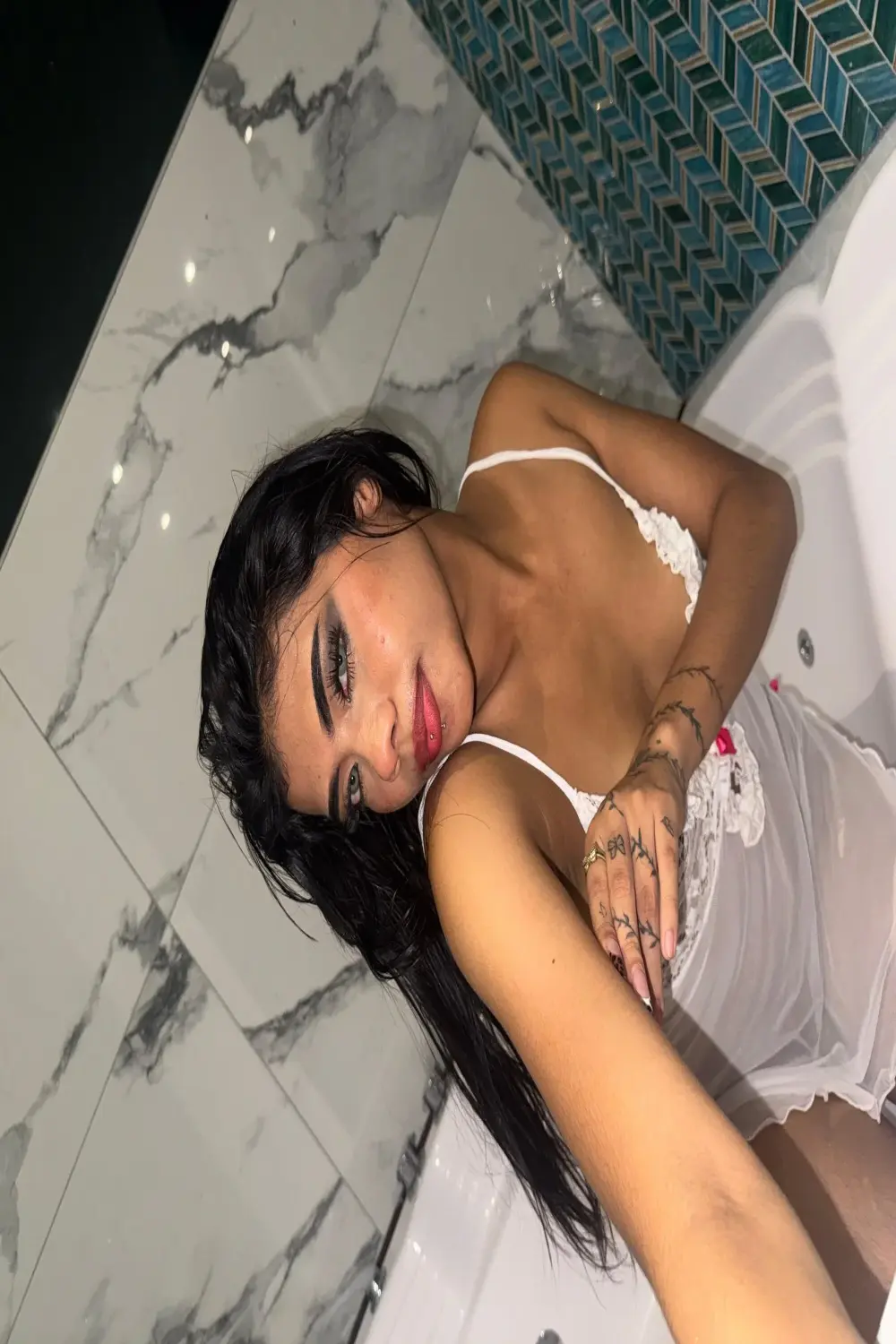 Monica__04
