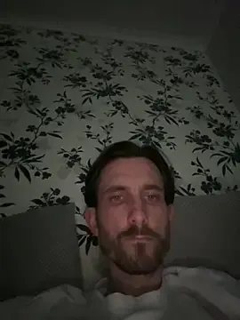 Stripchat Watch Live Sex Cams of Big8inchUncutCock