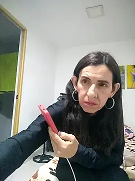 Stripchat Nude Webcam of Cameron_puppy