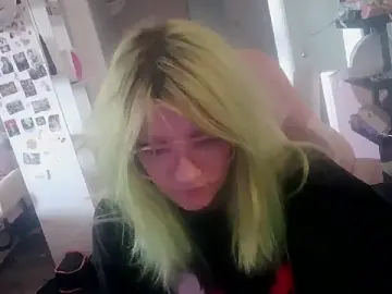 Stripchat Live Porn of Green_angel